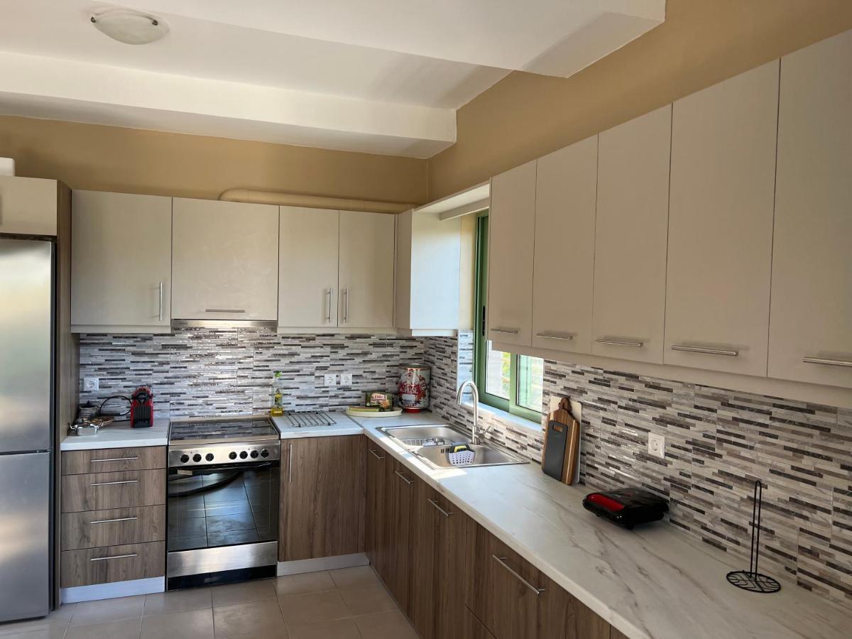 Kakovatos - Luxury Sea Apartment “Roberta” 66M2 Dış mekan fotoğraf